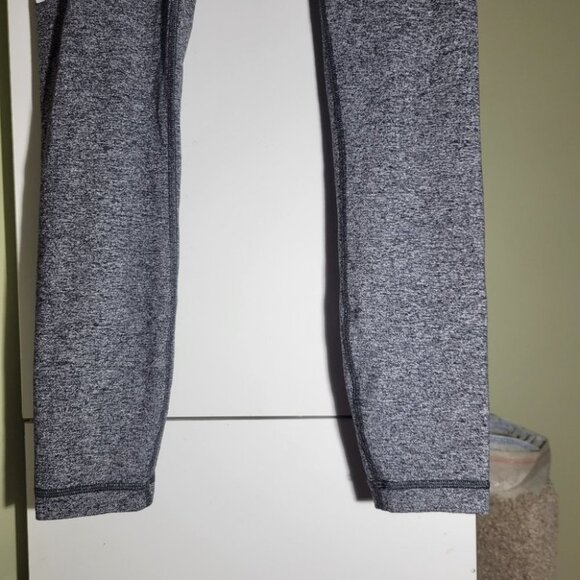 lululemon athletica Heathered Gray Leggings - Picture 3 of 8
